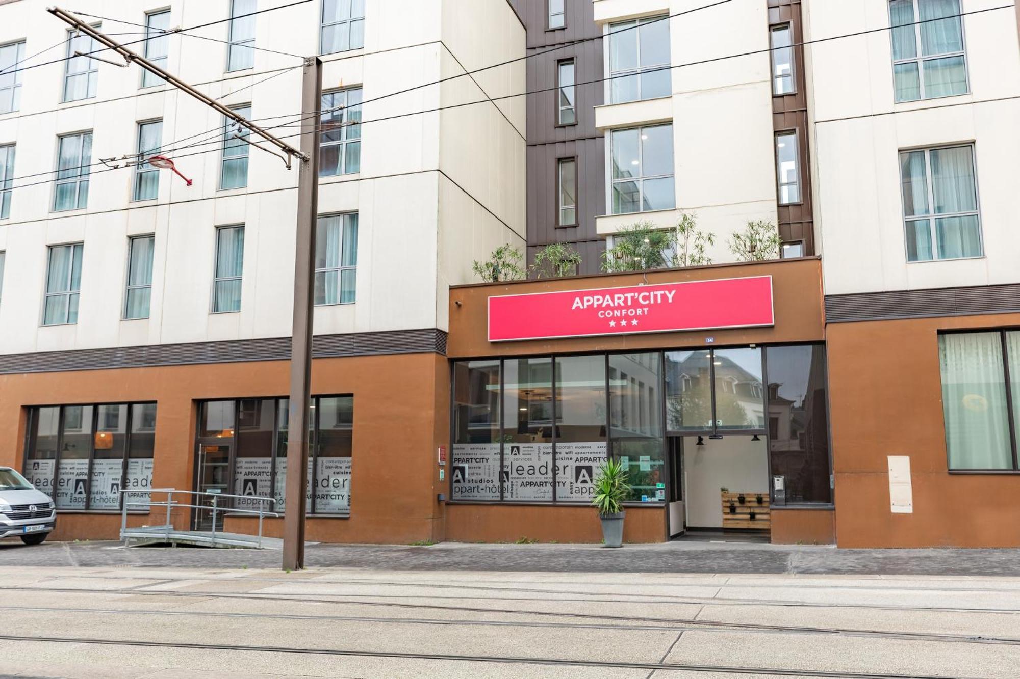 Appart'City Confort Le Mans Centre Exterior foto